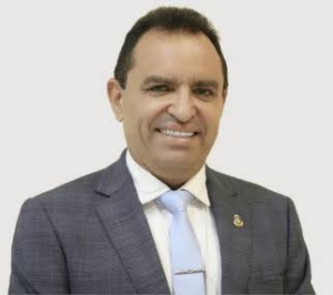 Câmara Municipal do Crato aprova moção de apoio ao deputado Pedro Lobo