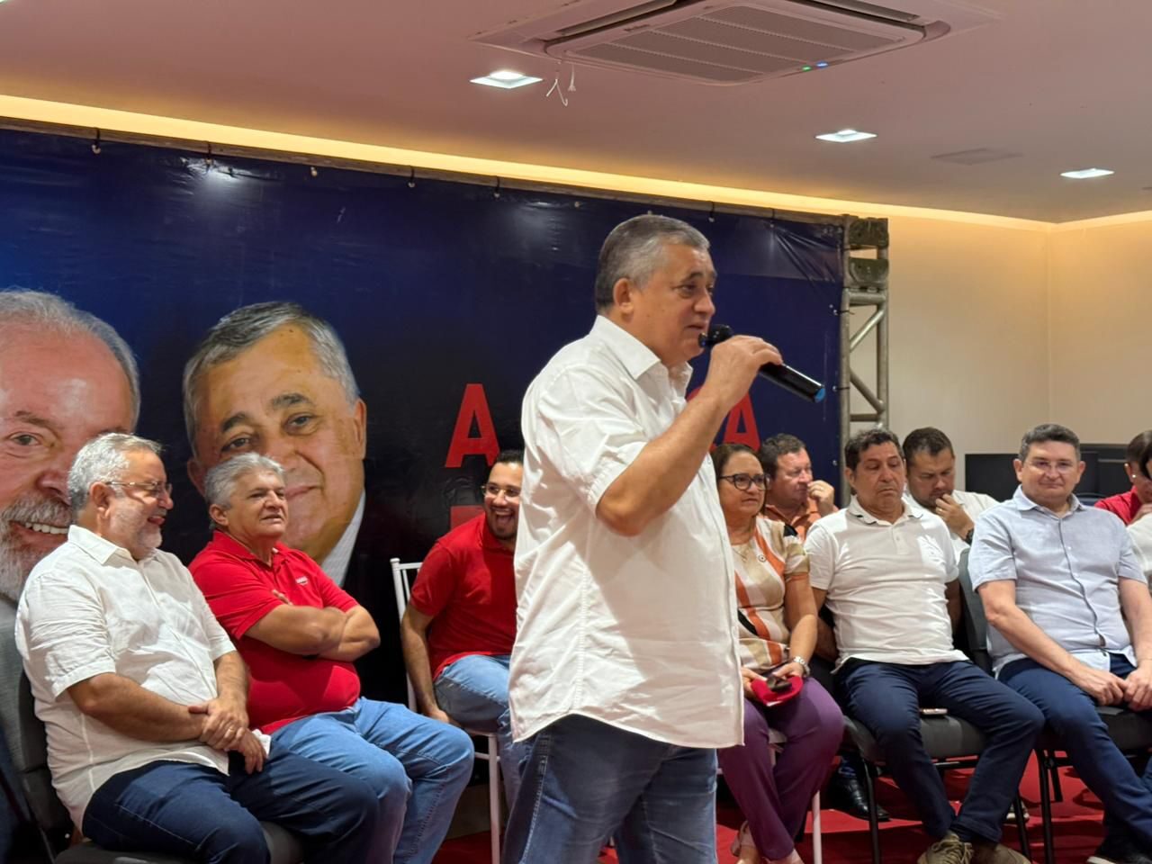 Camara aprova fim da lista triplice e avanca em pautas estrategicas para o pais confirma Guimaraes
