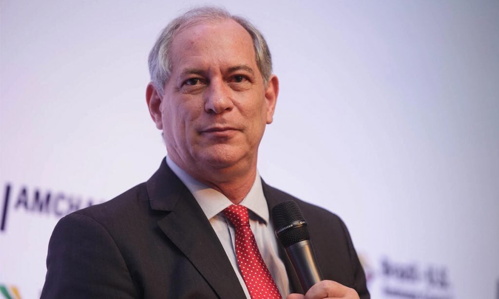 Ciro Gomes estará em Juazeiro do Norte para receber Comenda do Mérito Legislativo neste sábado, 7