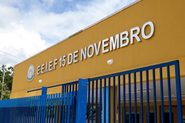 PIONEIRISMO NO CARIRI_Nova Olinda lança _Programa Saúde Íntima_ para combater evasão escolar e garantir dignidade às estudantes