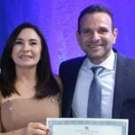 Câmara de Aracoiaba afasta prefeito Edim e empossa Selma Bezerra após suspensão de direitos políticos