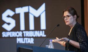 MPM afirma que Bolsonaro desrespeitou ética militar e feriu fidelidade à Pátria ao participar de trama golpista