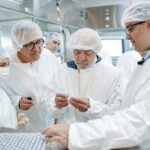 Lula anuncia R$ 1,4 bilhão para o Instituto Butantan e afirma que investir em vacinas é cuidar de 215 milhões de brasileiros