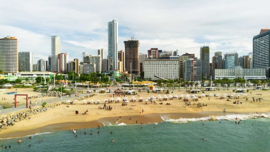 Carnaval 2026 deve movimentar R$ 514,8 milhões no Ceará e atrair mais de 210 mil turistas