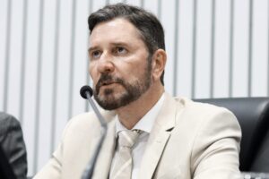 Aldigueri diz que pesquisas refletem trabalho de Elmano e aposta em vitória com Lula já no 1º turno