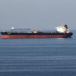 Ataques de Israel e EUA ao Irã elevam tensão no Oriente Médio e fazem preço do petróleo subir 5%