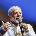 Lula orienta ministros a defender legado do governo nas eleições de outubro e prepara reforma ministerial