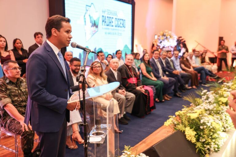 PÁGINA 6 - É um presente para Juazeiro e para milhões de romeiros, afirma Felipe Vasques sobre reabertura do Memorial Padre Cícero