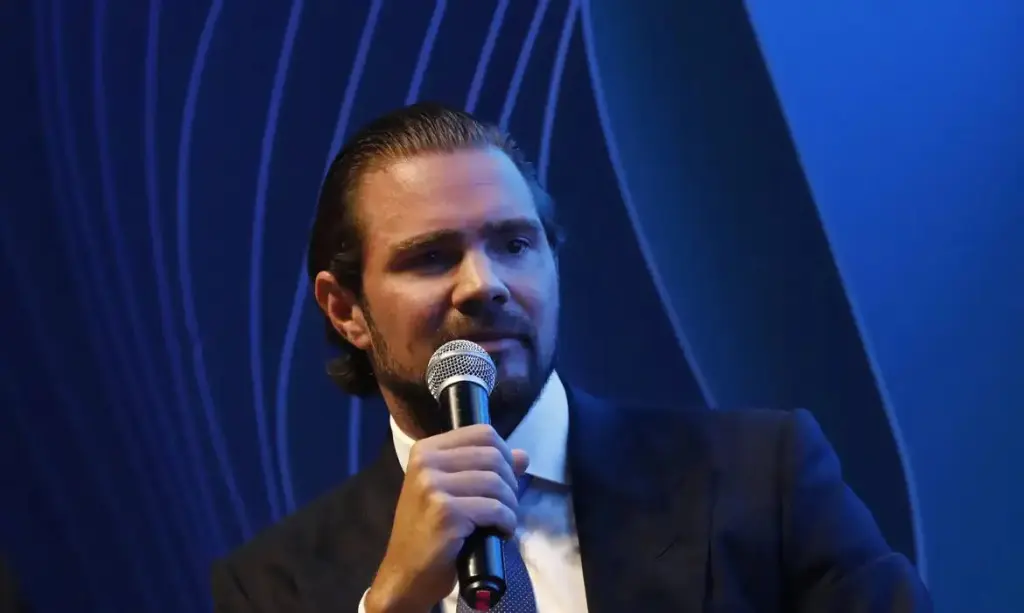 Justiça mantém prisão do banqueiro Daniel Vorcaro em audiência de custódia e determina transferência para presídio em Guarulhos