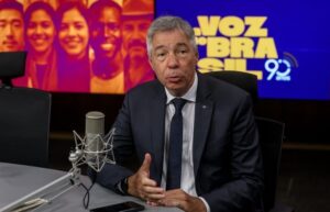 Imposto de Renda 2026: Receita Federal prevê pagar todas as restituições até agosto e antecipa calendário com menos lotes