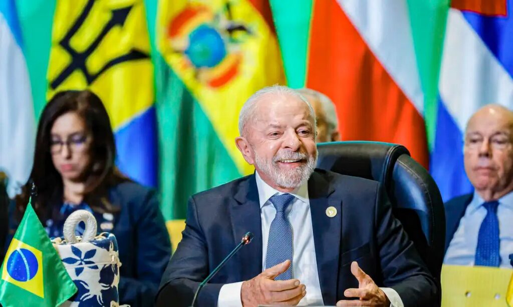 Na Celac, Lula defende integração da América Latina e uso soberano de minerais críticos para impulsionar desenvolvimento regional