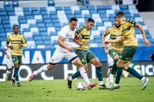 Ceará vence o Cuiabá fora de casa e conquista a 1ª vitória na Série B