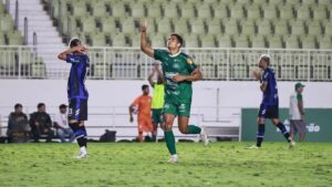 Icasa e Crato fazem jogo neste domingo na Arena Romeirão