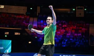 Calderano derrota francês e fica a 2 vitórias do bi na Copa do Mundo