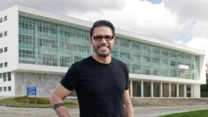 Tony Garcia se lança anti-Moro ao governo do Paraná