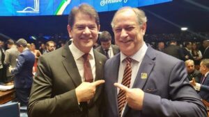 Cid descarta apoiar candidatura do irmão, Ciro Gomes, ao Abolição