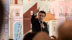 Alysson Mascaro defende reconstrução da esperança e propõe nova estratégia para mobilizar o povo brasileiro