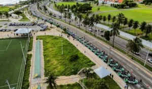 Governo do Ceará entrega novas viaturas à PM e supera marca de 1.300 veículos desde 2023