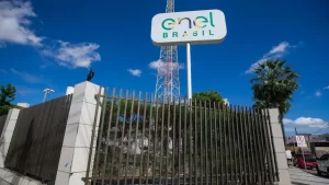 Enel Ceará fica fora da lista de renovação de concessões do governo e processo gera incerteza no setor elétrico