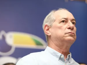 Aécio diz que PSDB quer Ciro na disputa presidencial e novo movimento agita cenário político do Ceará