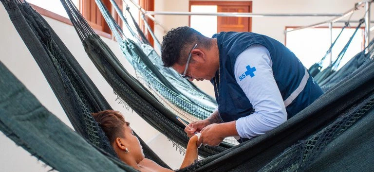 Óbitos por malária na terra Yanomami caem mais de 80% após ações do Ministério da Saúde