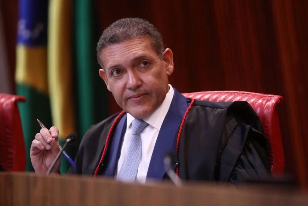 TSE elege Kassio Nunes Marques para a presidência e muda comando da Justiça Eleitoral rumo a 2026 1 TSE elege Kassio Nunes Marques para a presidência e muda comando da Justiça Eleitoral rumo a 2026