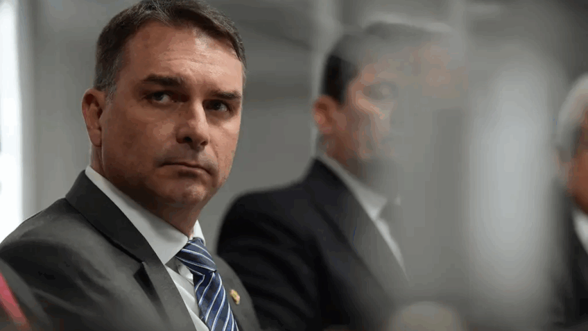Flávio usa vídeo sobre fome em Fortaleza de 2021 para atacar Lula e gera nova reação política