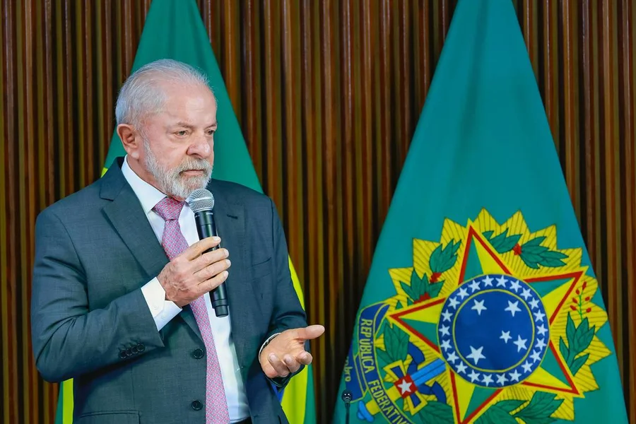 Lula critica fim do imposto sindical e diz que movimento foi asfixiado após reforma trabalhista 1 Lula critica fim do imposto sindical e diz que movimento foi asfixiado após reforma trabalhista