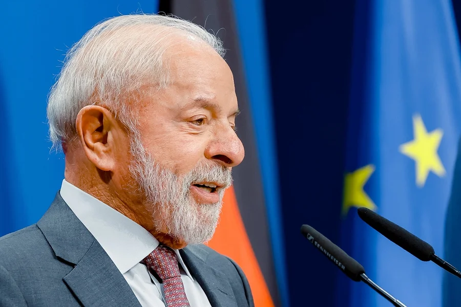 Lula retorna a Brasília após procedimentos médicos em São Paulo e terá agendas remotas nesta segunda