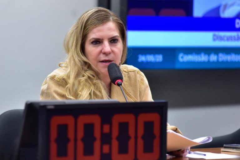 Luizianne Lins deixa o PT após 37 anos e anuncia filiação à Rede Sustentabilidade