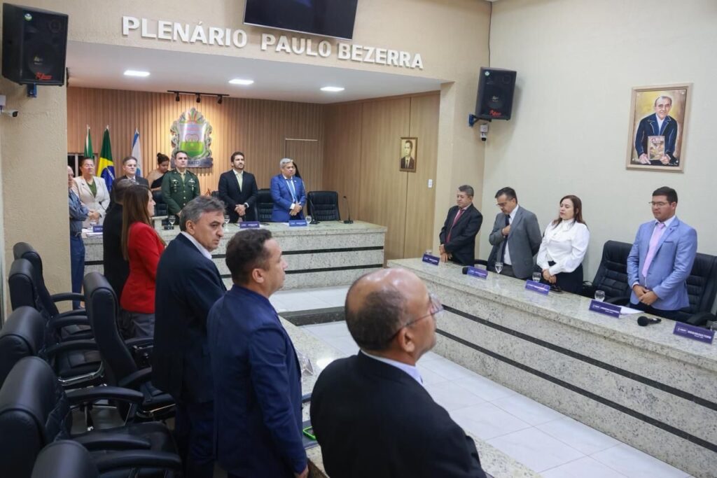 p.15 - Câmara do Crato aprova reajuste salarial dos servidores e mais 6 projetos