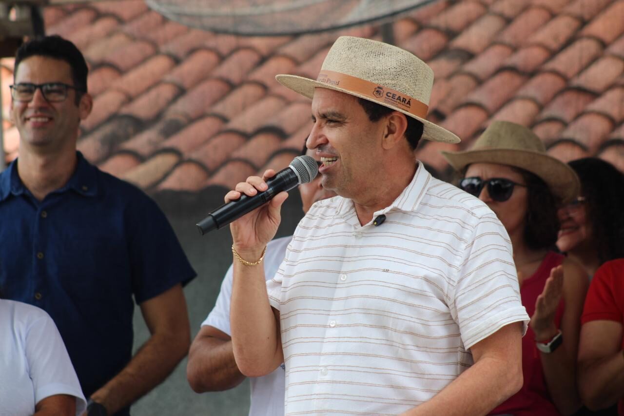 p.6 Pedro Lobo intensifica agenda politica e reforca compromisso com o povo cearense