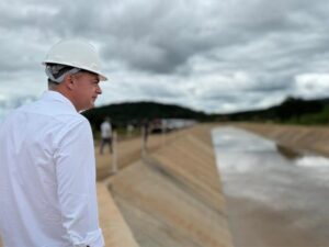 Transposição do São Francisco no Cariri ganha destaque em despedida de Fernando Santana