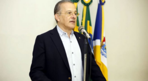 Médico Giovanni Sampaio lança pré-candidatura ao Governo do Ceará e amplia disputa para 2026