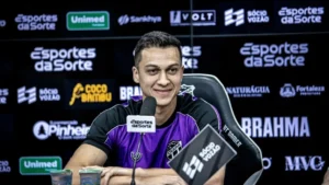 Ceará não deve poupar jogadores contra o Atlético-MG antes do Clássico-Rei, diz Alano