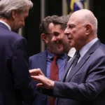 Câmara aprova política de minerais críticos com fundo de até R$ 5 bilhões e debate sobre soberania nacional