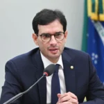 Relator prevê votar fim da escala 6x1 em comissão especial no dia 26 de maio