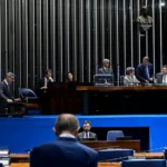 Senado aprova projeto para incentivar atividade econômica de mulheres artesãs