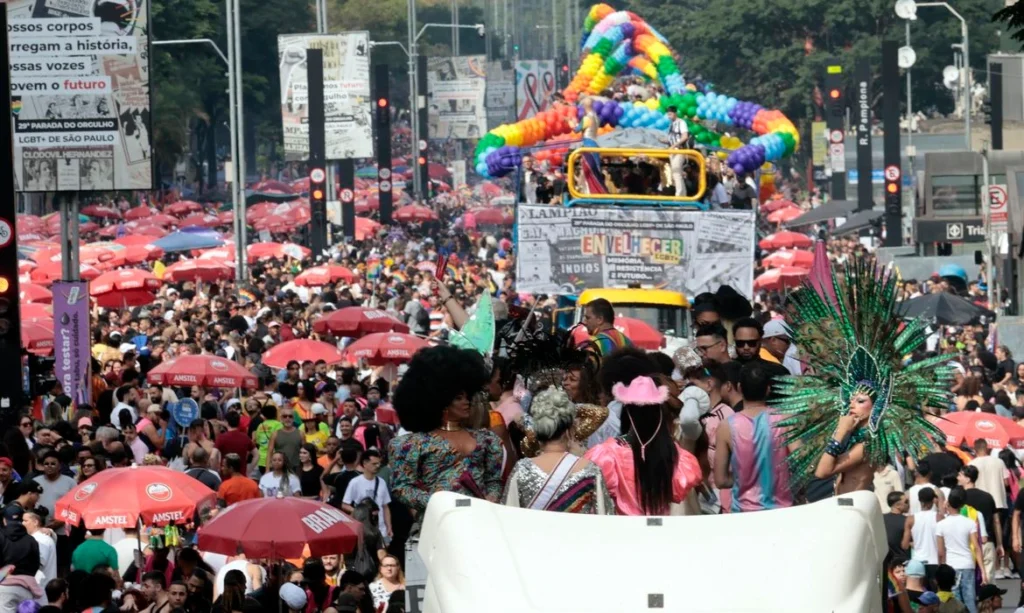 Jurista diz que PL que veta crianças em eventos LGBTQIA+ é inconstitucional 1 Jurista diz que PL que veta crianças em eventos LGBTQIA+ é inconstitucional