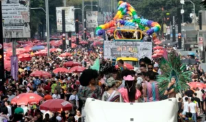 Jurista diz que PL que veta crianças em eventos LGBTQIA+ é inconstitucional