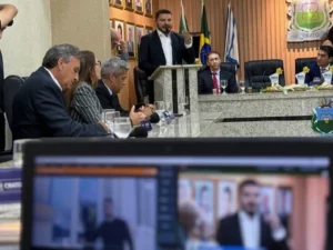 Câmara do Crato realiza sessão contra abuso sexual infantil e entrega Troféu Araceli