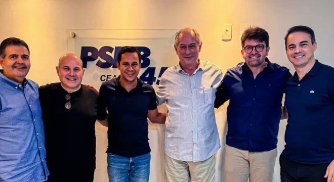p.11 - Felipe Vasques amplia apoios no Cariri e acompanha Ciro Gomes em evento no Crato
