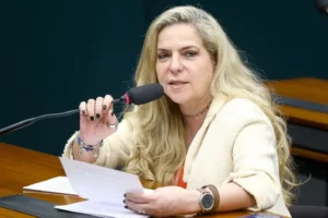 PL de Luizianne: Festa de São Pedro dos Pescadores no Mucuripe avança como manifestação da cultura nacional