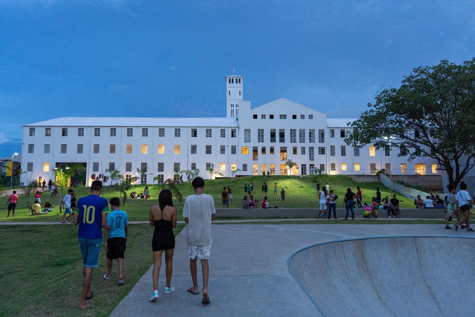 p.19 Centro Cultural do Cariri oferece bolsa de R 9 mil para pesquisadores de Patrimonio Memoria e Artes do Territorio Caririense