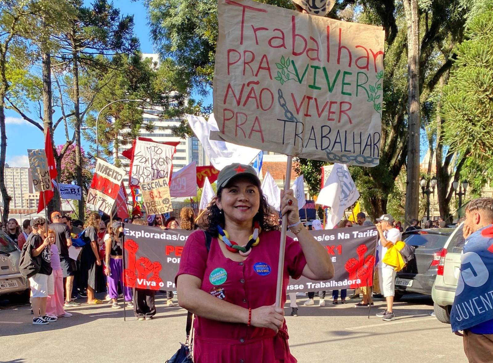 p.5 Acompanhe as manifestacoes neste 1o de Maio em todo o Brasil