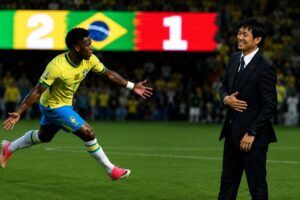 Drible ou método: o teste de fogo do Brasil contra o nó tático japonês