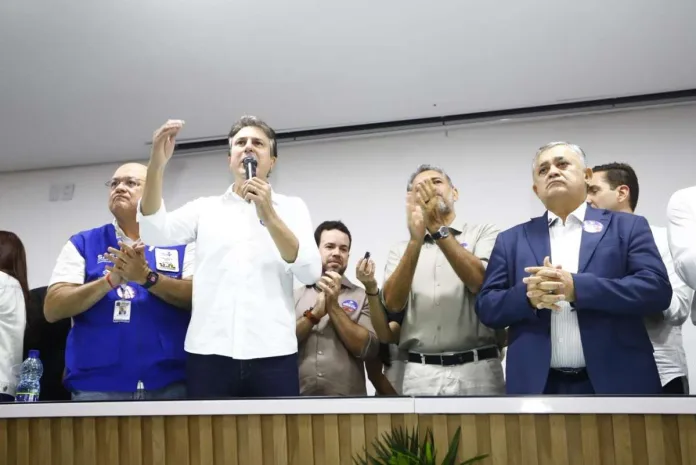 Camilo aponta Cid Gomes para uma vaga ao Senado e diz que chapa de Elmano será definida em junho