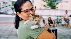 Giro Pet Ceará leva vacinação e encoleiramento gratuito a municípios do Cariri nesta semana