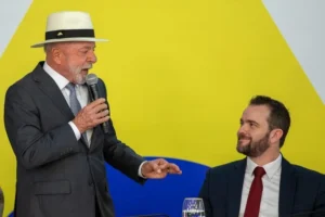 Lula lança nova etapa do Desenrola para trabalhadores informais e consumidores que mantêm dívidas em dia