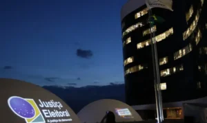 TSE suspende julgamento sobre pesquisa AtlasIntel que movimentou cenário presidencial de 2026